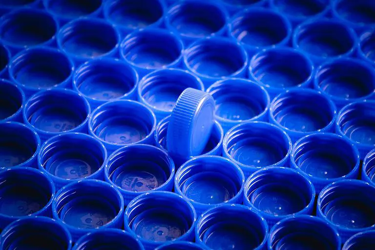 découvrez le plastique biodégradable, une alternative innovante et respectueuse de l'environnement pour réduire les déchets et préserver notre planète. informez-vous sur ses avantages, ses applications et son impact positif sur l'écologie.